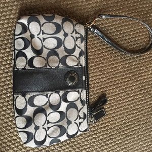 Black and grey wristlet